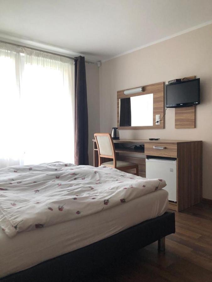 Hotel Azzurro à Łukęcin Extérieur photo