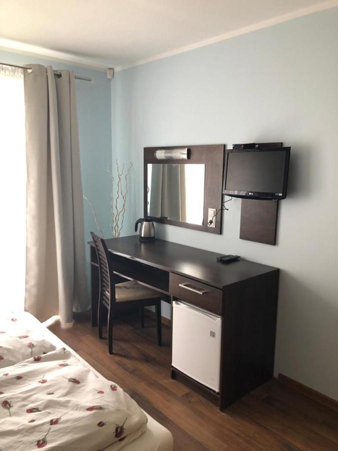 Hotel Azzurro à Łukęcin Extérieur photo