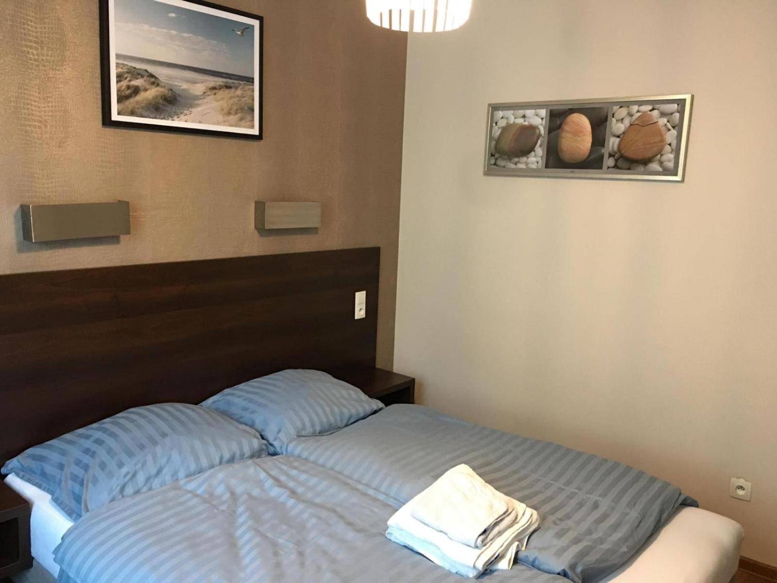 Hotel Azzurro à Łukęcin Extérieur photo