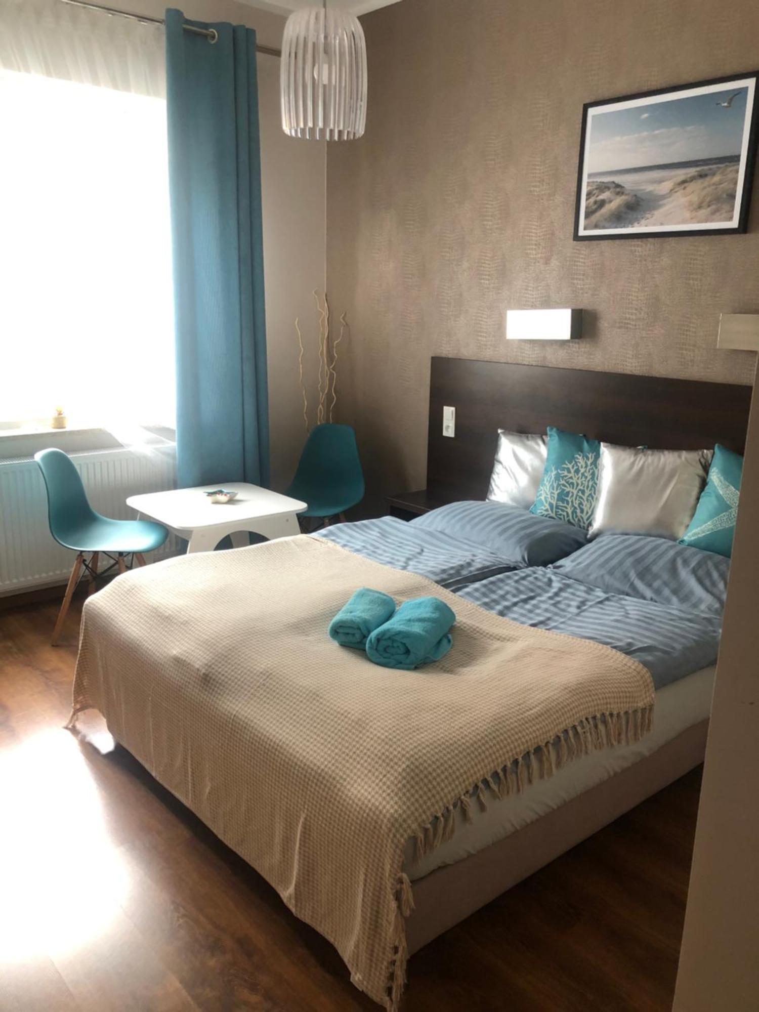 Hotel Azzurro à Łukęcin Extérieur photo